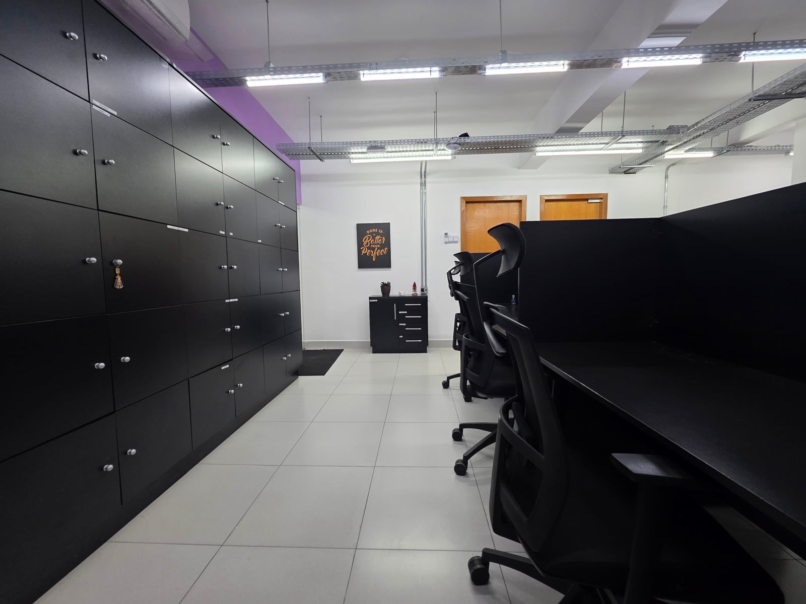 Mesas de coworking no Inconfidência em Betim